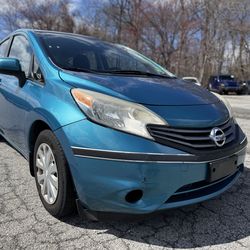 2014 Nissan Versa - Priced cheap - Great first car