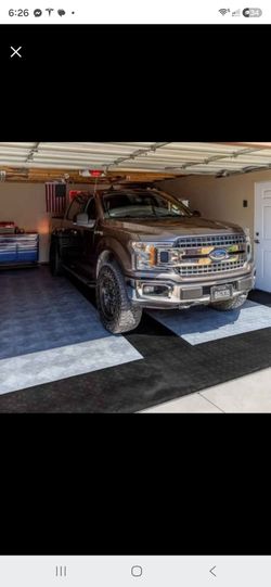 MotoFloor Modular Alloy Garage Flooring Tiles 48 square feet per Box 1' x 1' Tiles- open box