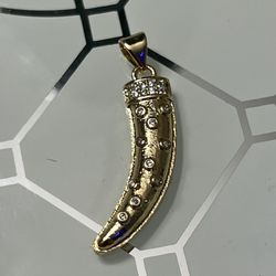 Small Bull Horn Gold Plated Pendant 