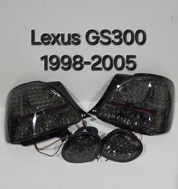 Lexus GS 300 1998-2005 Tail Lights