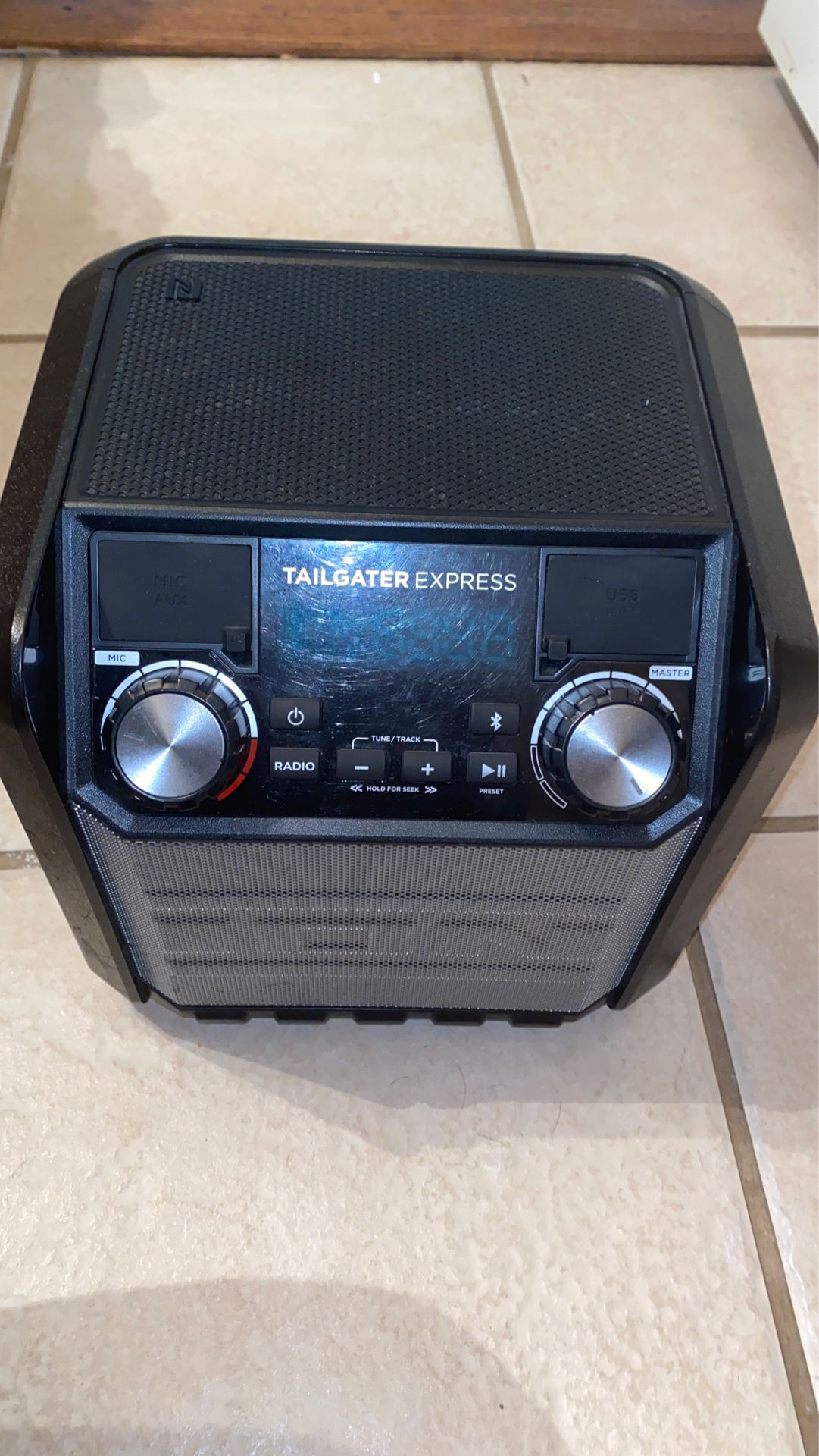 Ion tailgater express Bluetooth speakers