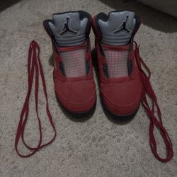 Jordan 5 Raging Bulls