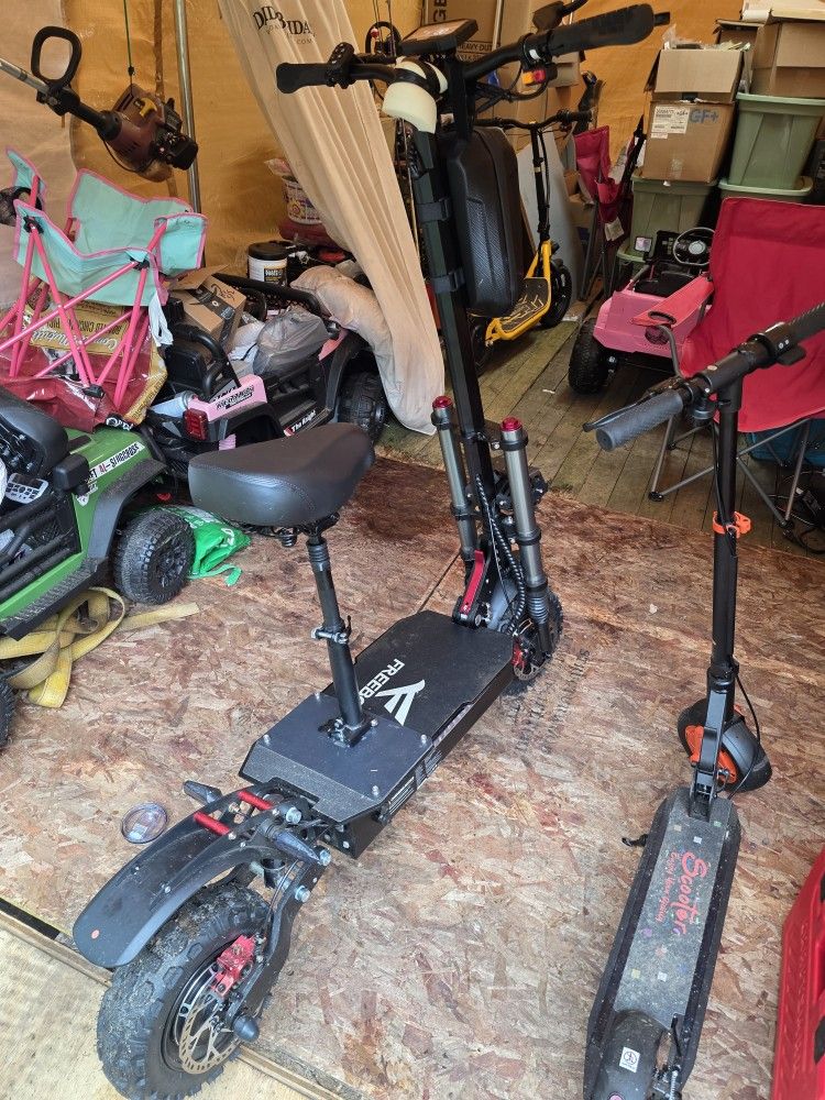 Fast Electric Scooter