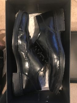 Men's shoes / black/ size 11W