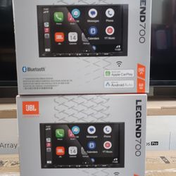 JBL Indash Double Din legend 700 with Applecarplay and Bluetooth.  Brand New