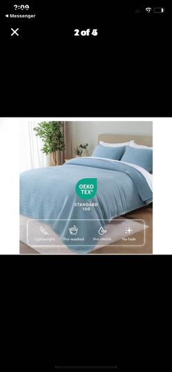 Oversized King Comforter $20 New