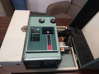Kodak Readymatic 500 Projector Model 1