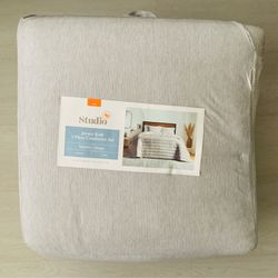 New “Studio” king bed comforter set, three pieces