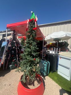 Chritmas tree $20