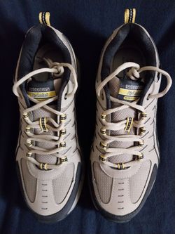Skechers Size 11, Brown/black New