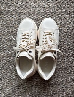 ALDO Men’s Cream Minimalist Sneakers Size 8