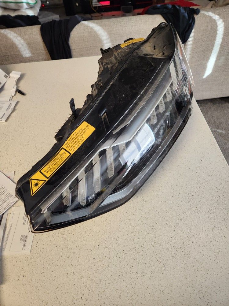 2023 Audi Rs7 Damaged Left Matrix Headlight