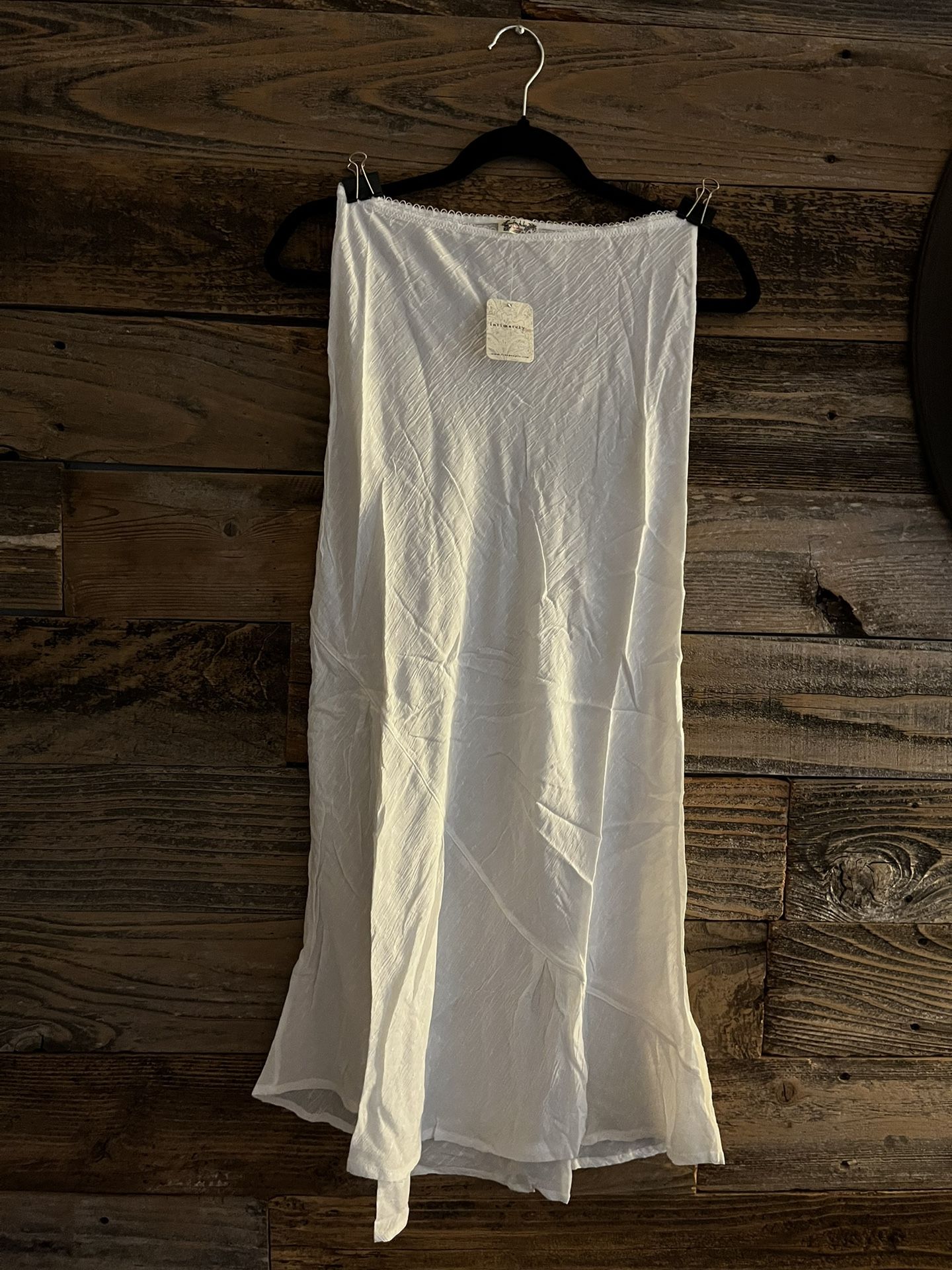 Intimately Free People. Slip