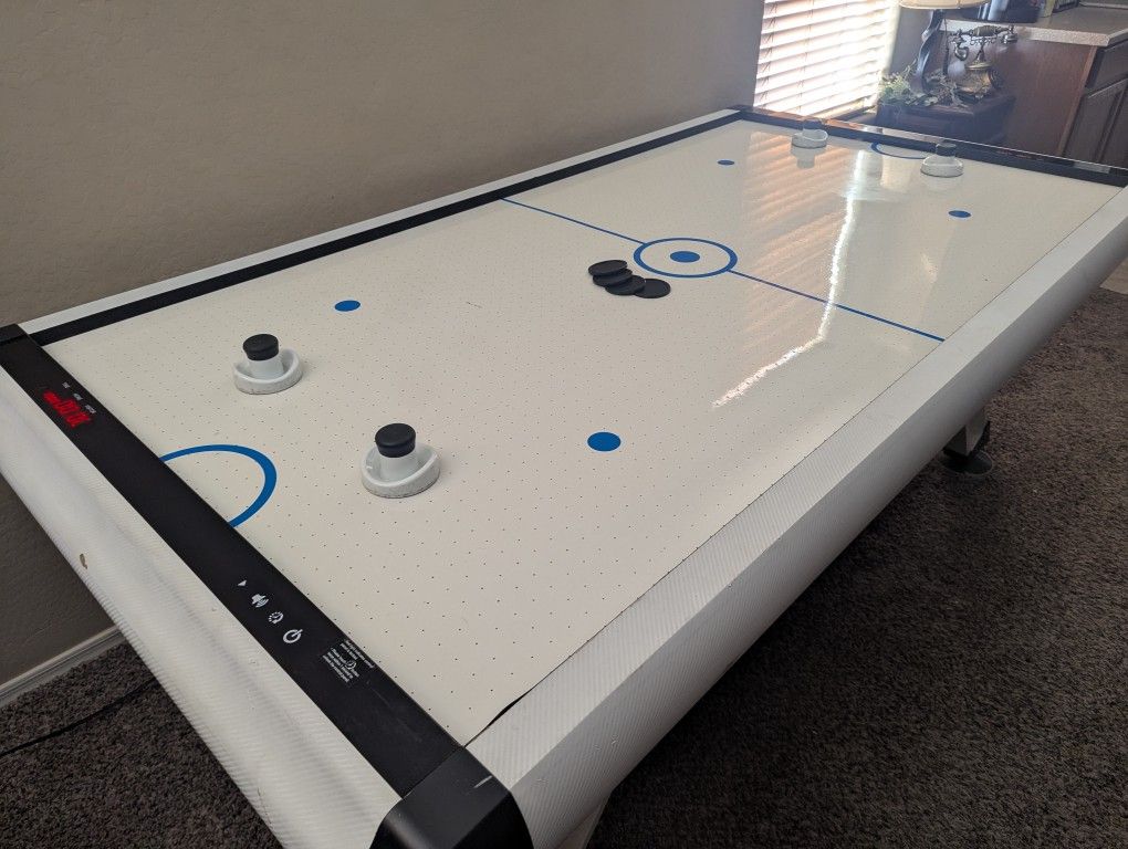 Air Hockey Table - Strikers & Pucks Included