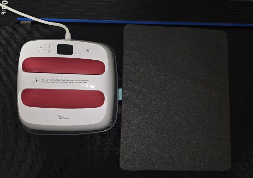 9X9 Cricut Heat Press And Heat Press Mat