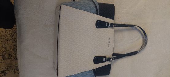 Michel Kors Purse