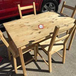 Table And Chairs 