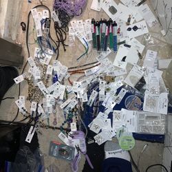 CRAFT BEADS PENDANTS TOOLS ATTACHMENTS