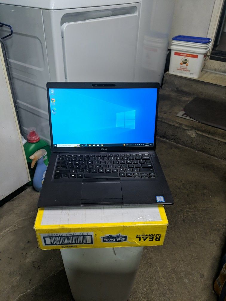 Dell Latitude 5400 14" i5 16gb 500gb SSD Read