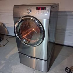 Samsung Gas Dryer With Steam Function Excellent Working Condition