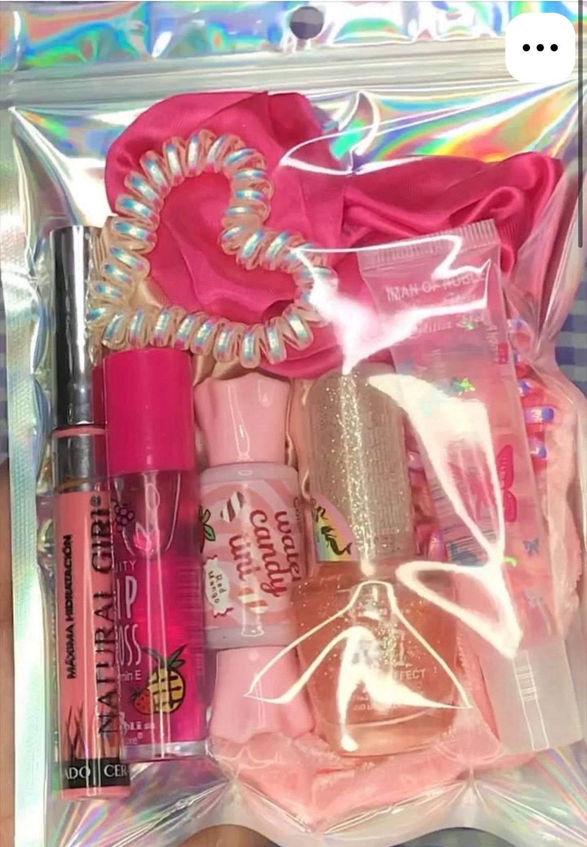  ⸻  💖 Kawaii Hello Kitty Makeup Bundle – 5 Piece Set | Perfect Stocking Stuffer 🎀