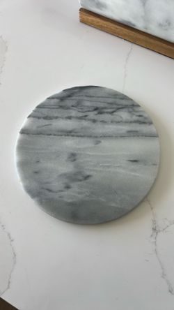 Kitchen plate holder