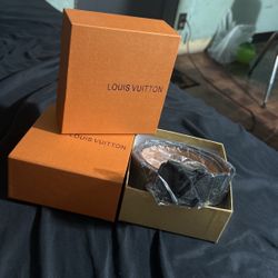Lv Belts Never Used HMU 