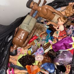 Barbies 