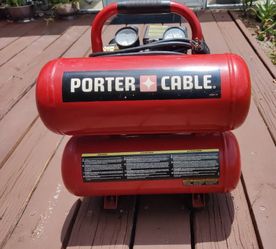 Porter-Cable 4-Gallon Stack Tank Electric Air Compressor (Model PCFP02040).