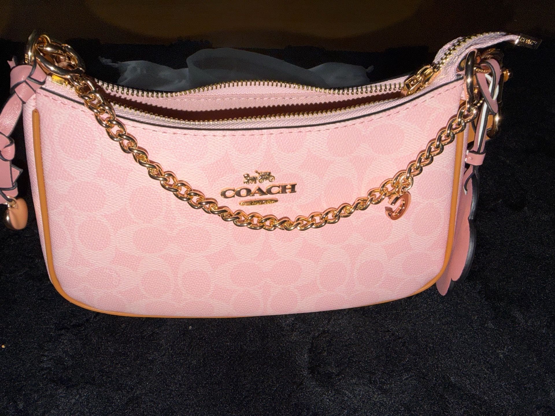 Powder pink
