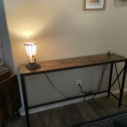 Hall Table With Built-In Charging Station