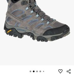 Hiking Women Shoes  Size 7.5