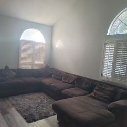 Sectional Couch 