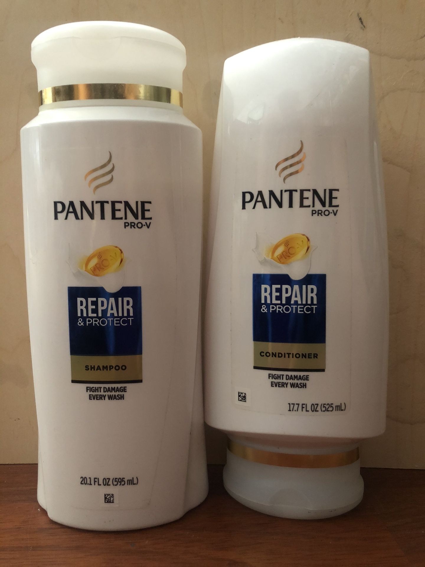 Pantene shampoo and conditioner 20.1 oz 17.7 oz