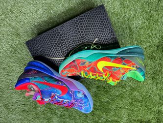 Nike Kobe 8 “What the Kobe” size 12