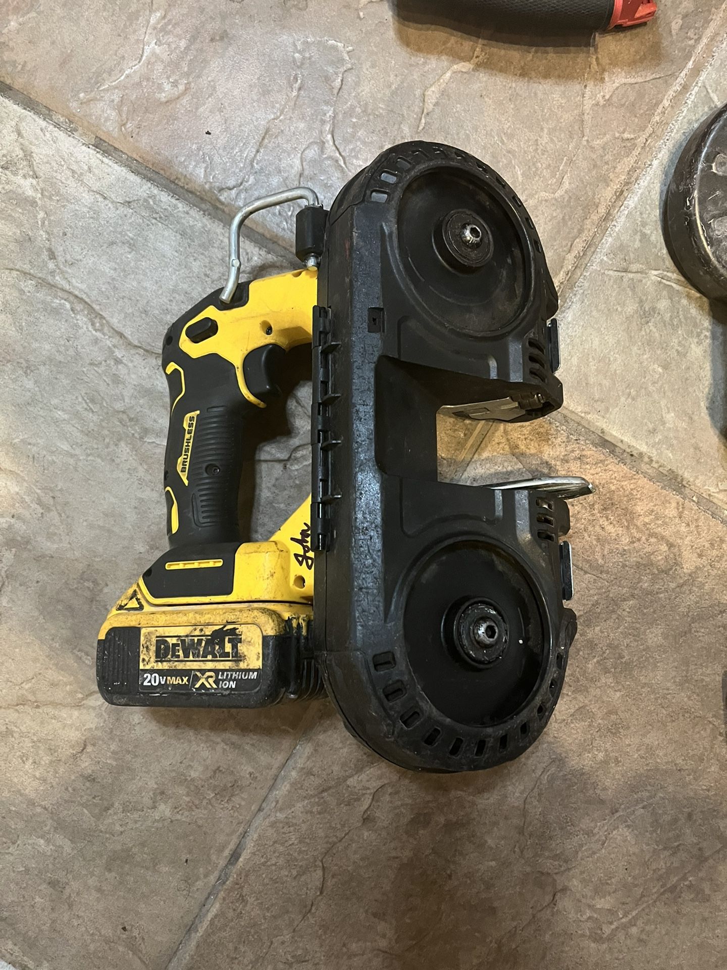 Dewalt 20v Bandsaw for Sale in Guadalupe, AZ OfferUp