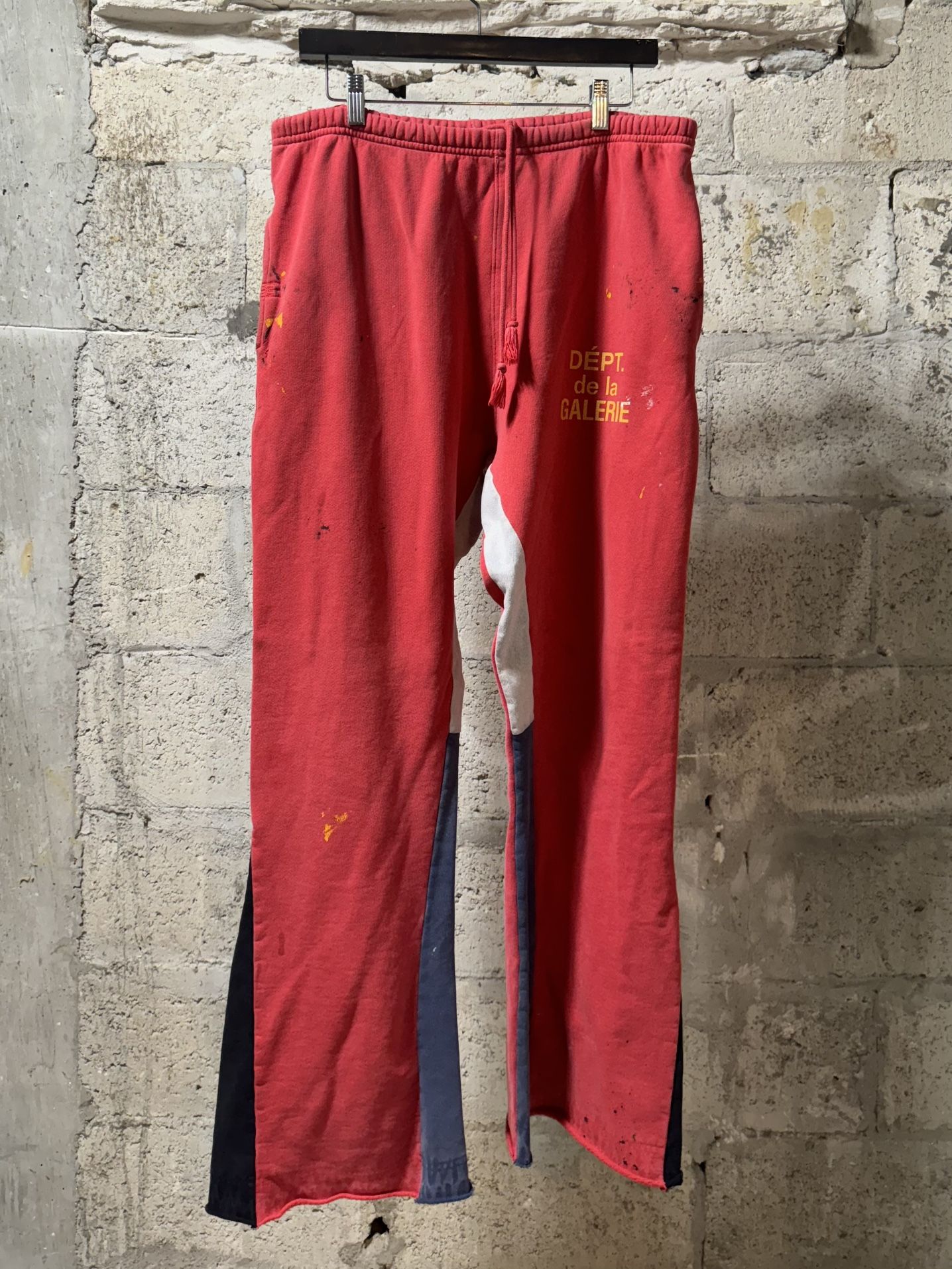 GALLERY DEPT FLARES SWEATPANTS RED