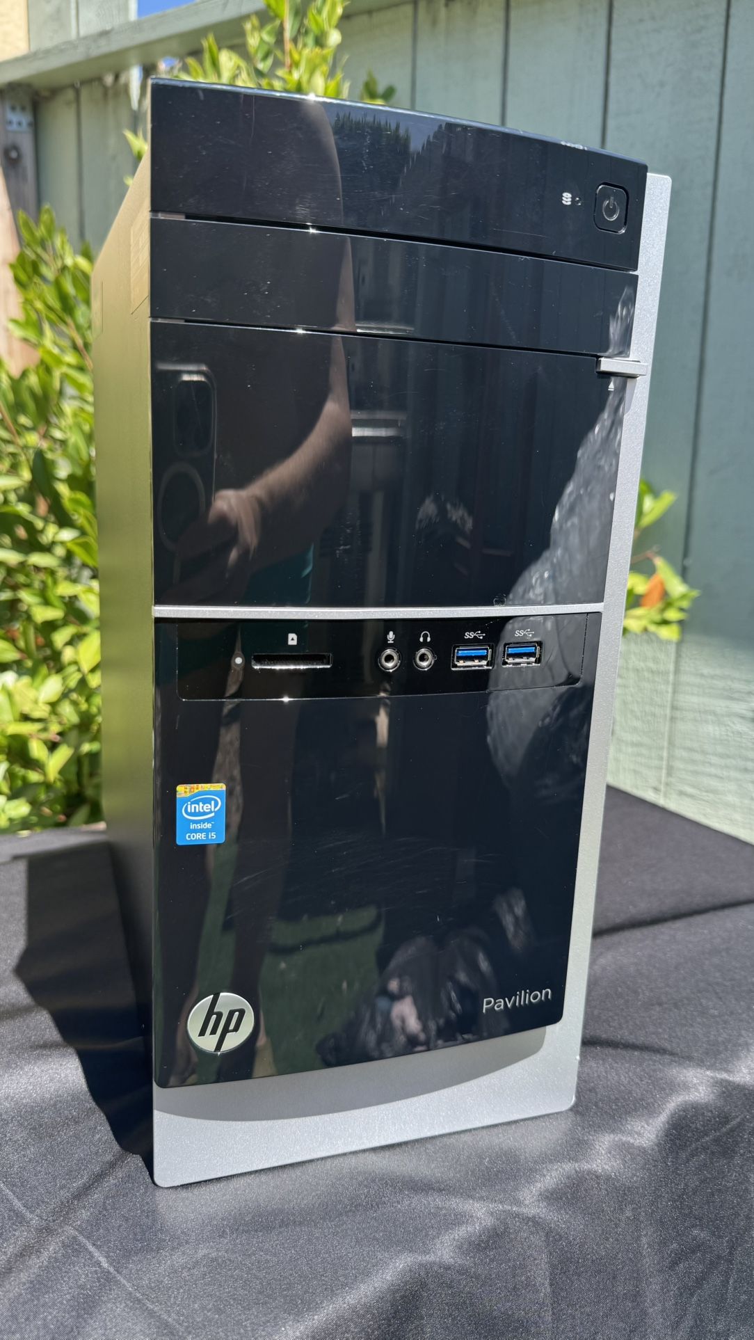 HP Pavilion 500-210qe Desktop Computer – Intel Core i5, 8GB RAM, 250GB HDD, Windows 10
