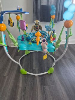 Finding Nemo baby saucer