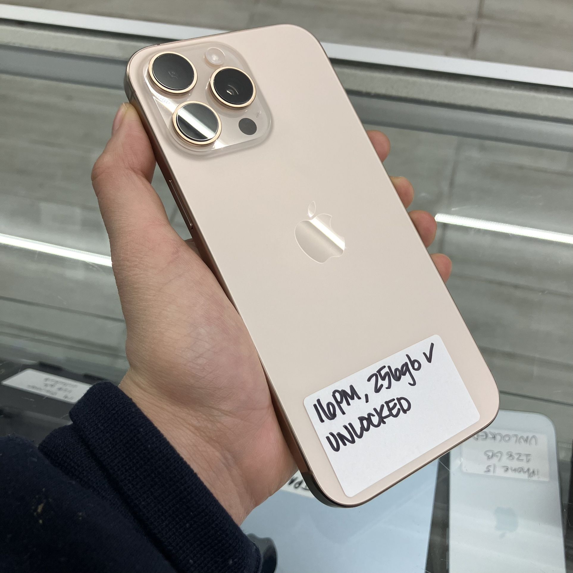 Gold Apple iPhone 16 Pro Max 256gb Unlocked 🎁🎄