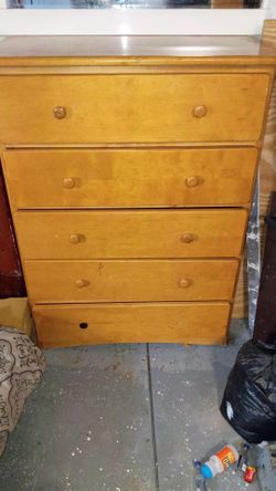 Dresser