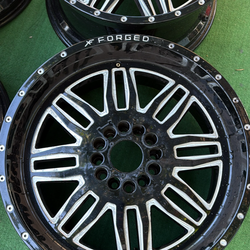 Chevy/ford/toyota 20x10 rims