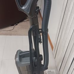 Shark Powered Lift-Away Vacuum 