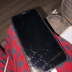 iPhone 11 *cracked A Little*