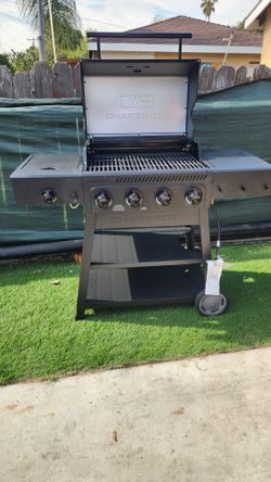 Charbroil Gas Grill, Performance Series FlavorMax 4 Burner Grill with Side Burner, Black