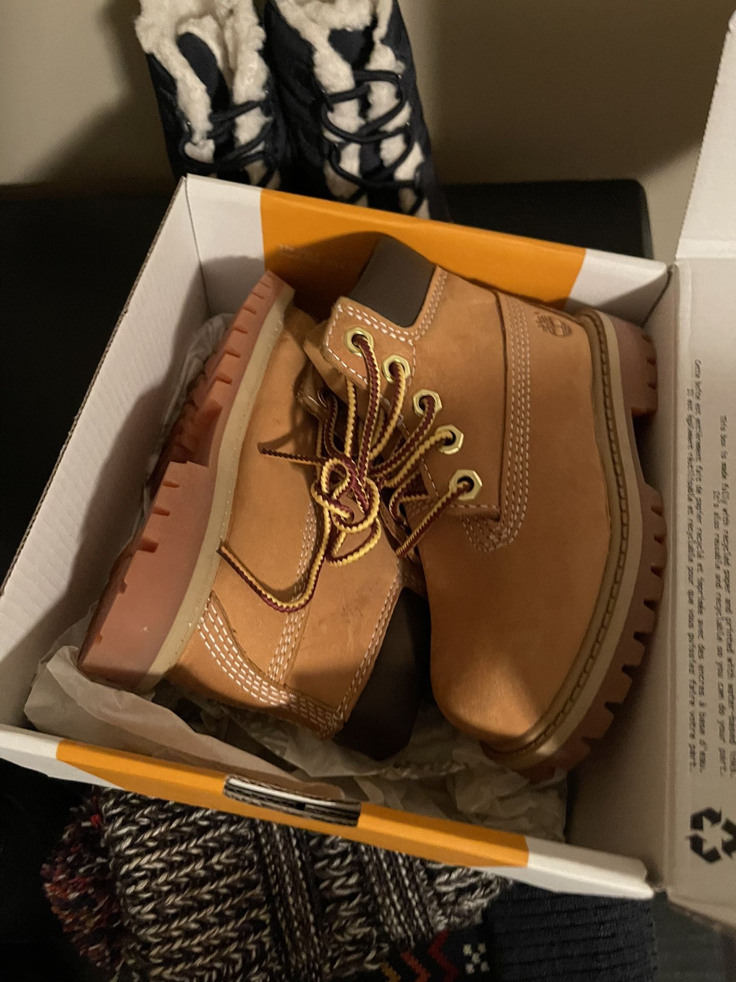 6c Timberlands