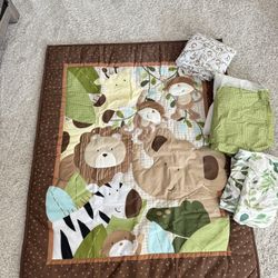Crib bedding set