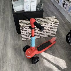 Childs Light Up 3 Wheel Scooter 