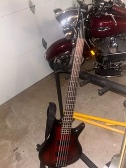 5 string bass