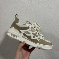 Lv Trainer Sneakers